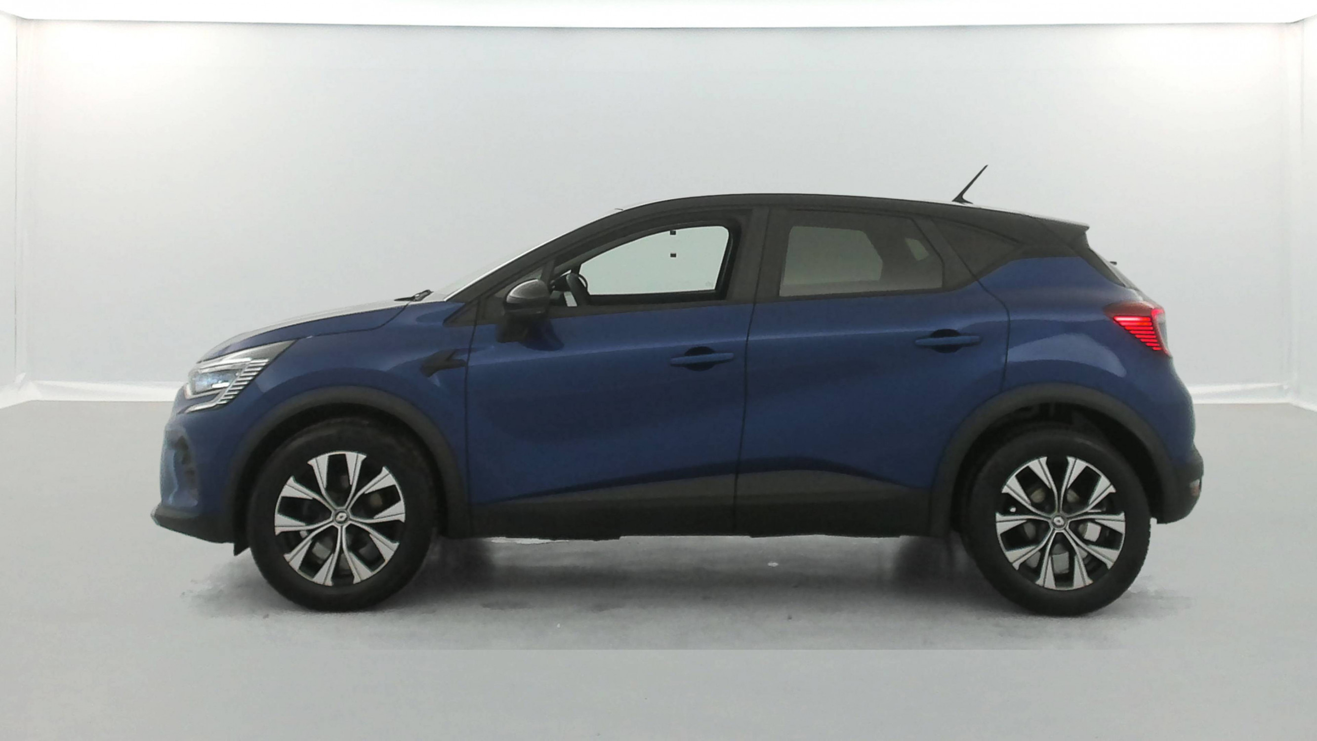 Vente en ligne Renault Captur  TCe 90 au prix de 12 990 €