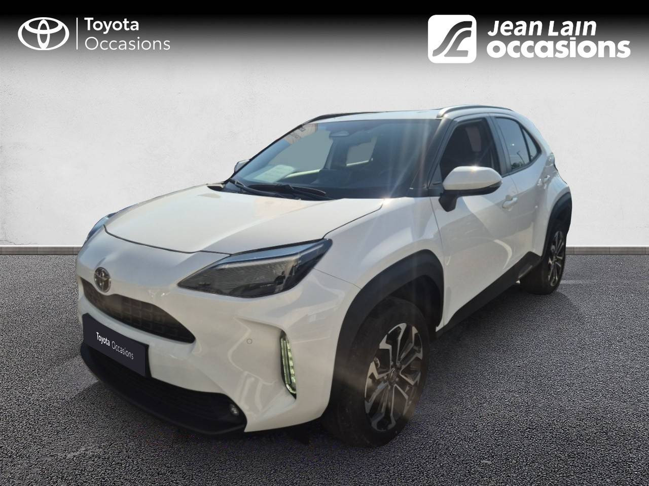 Vente en ligne TOYOTA YARIS CROSS HYBRIDE Yaris Cross Hybride 130h 2WD Design de 2025 au prix de 27 990 €
