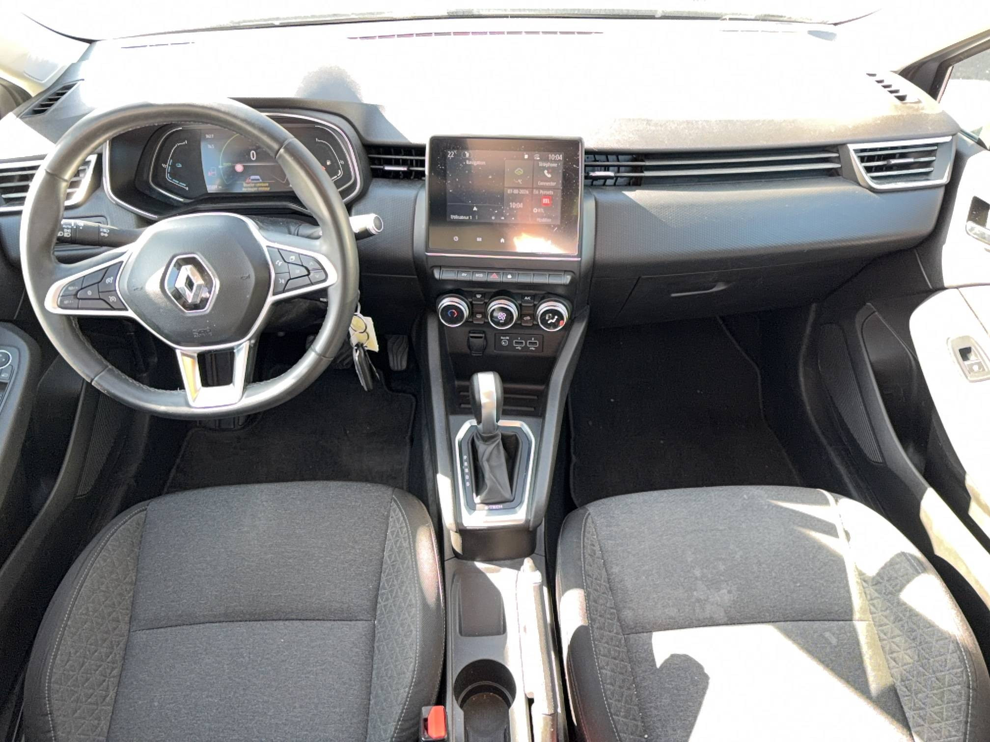 Vente en ligne Renault Clio 5 Clio E-Tech 140 au prix de 12 590 €