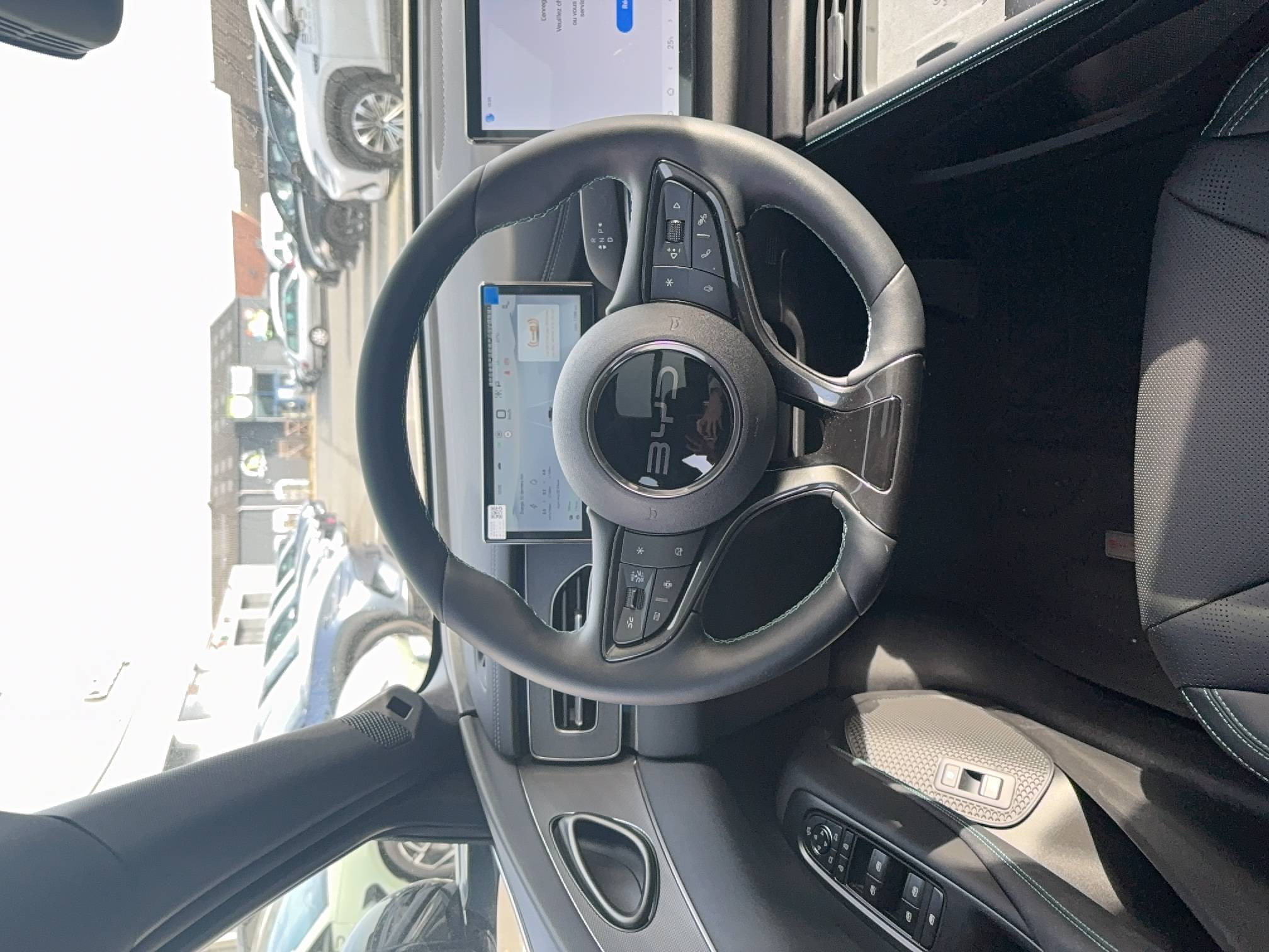 Vente en ligne Byd Seal 6 DM-i  1.5l DM-i 156 kW PHEV au prix de 34 690 €