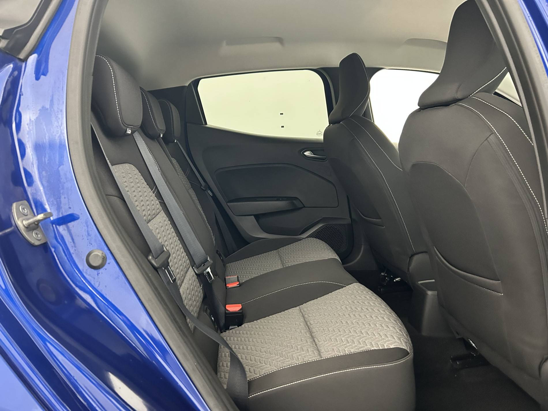 Vente en ligne Renault Clio 5 Clio TCe 100 GPL au prix de 14 990 €