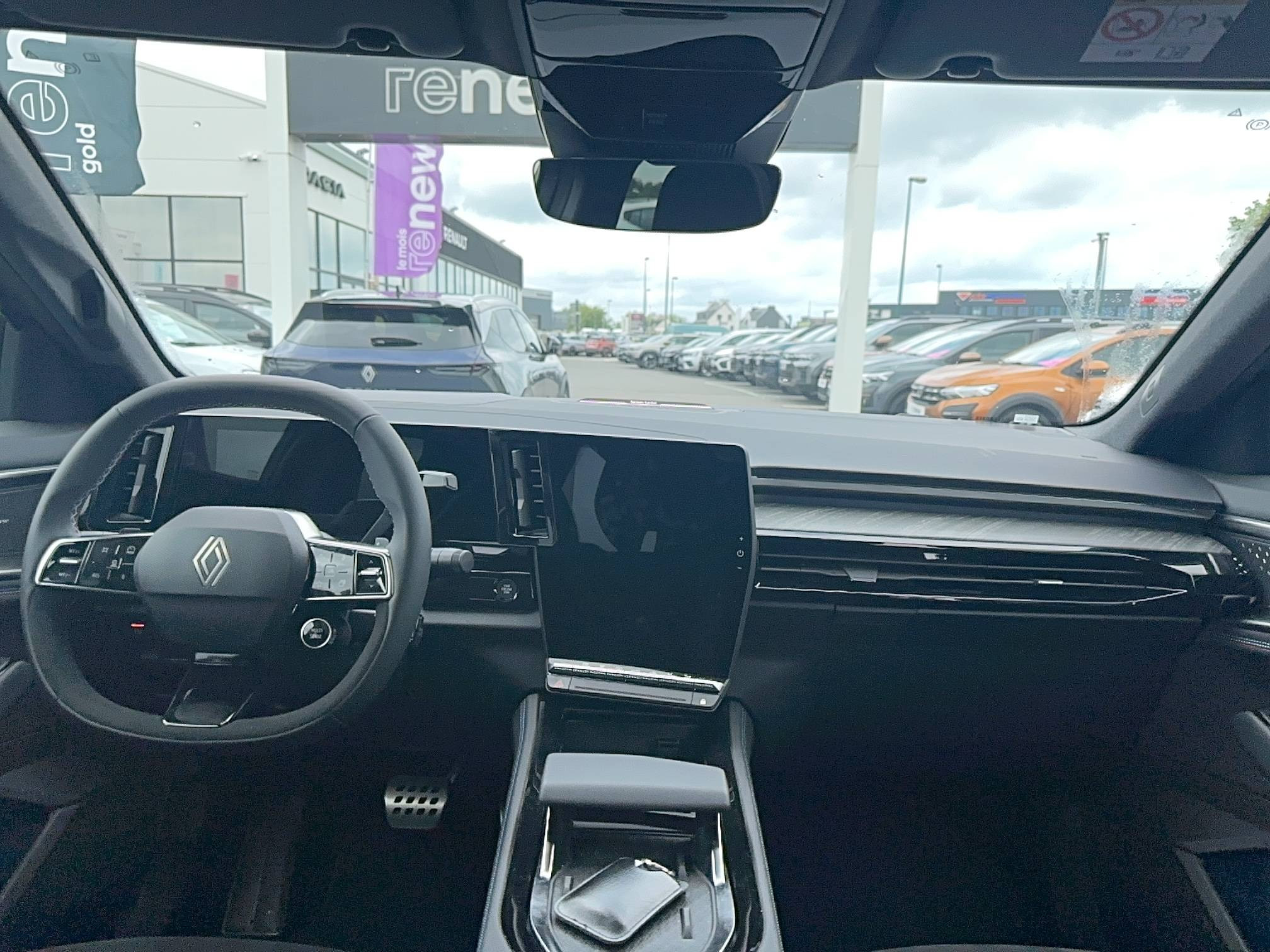 Vente en ligne Renault Rafale  E-Tech full hybrid 200 ch au prix de 52 990 €