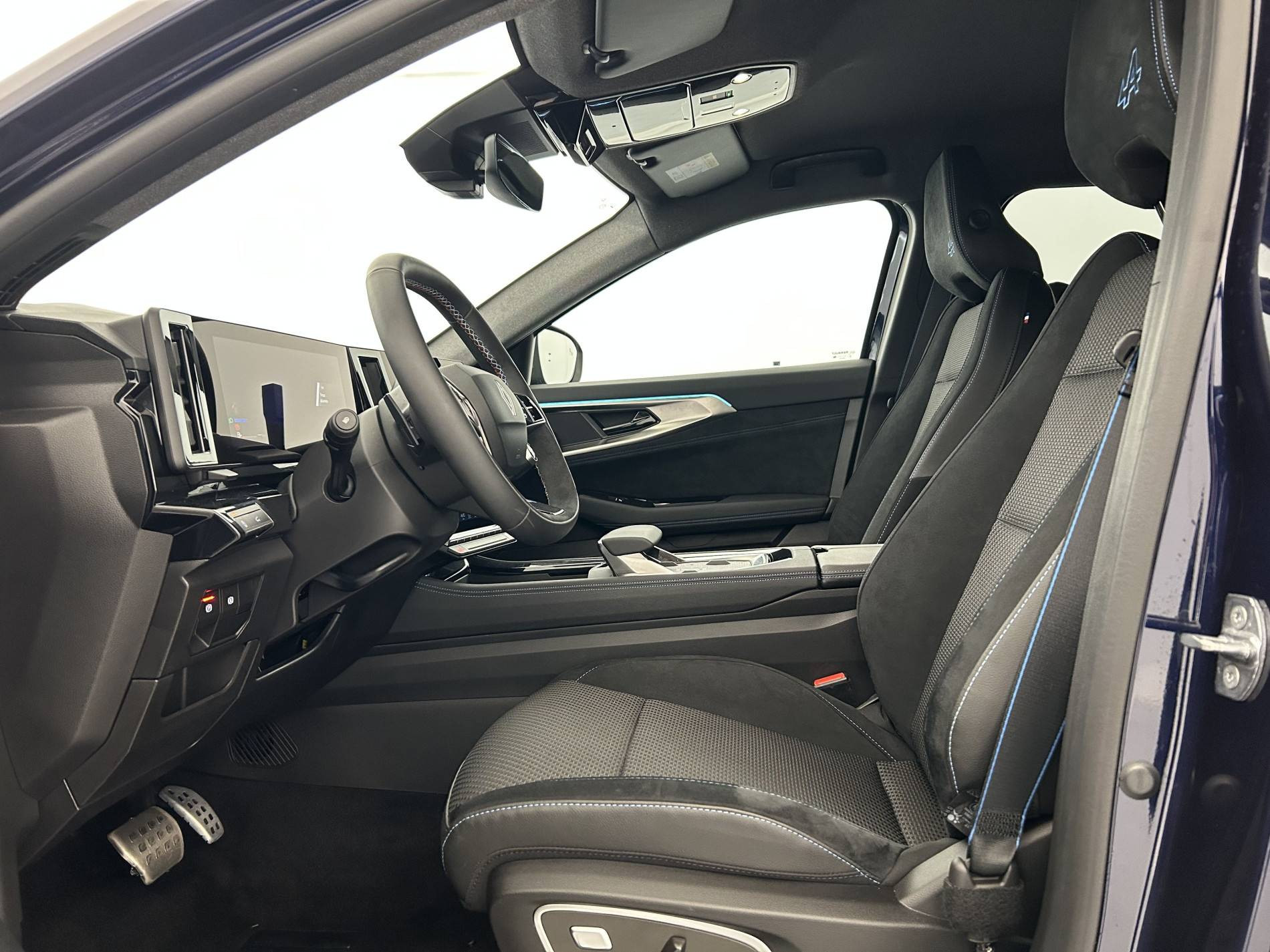 Vente en ligne Renault Espace Espace E-Tech full hybrid 200 GSR2 au prix de 39 790 €