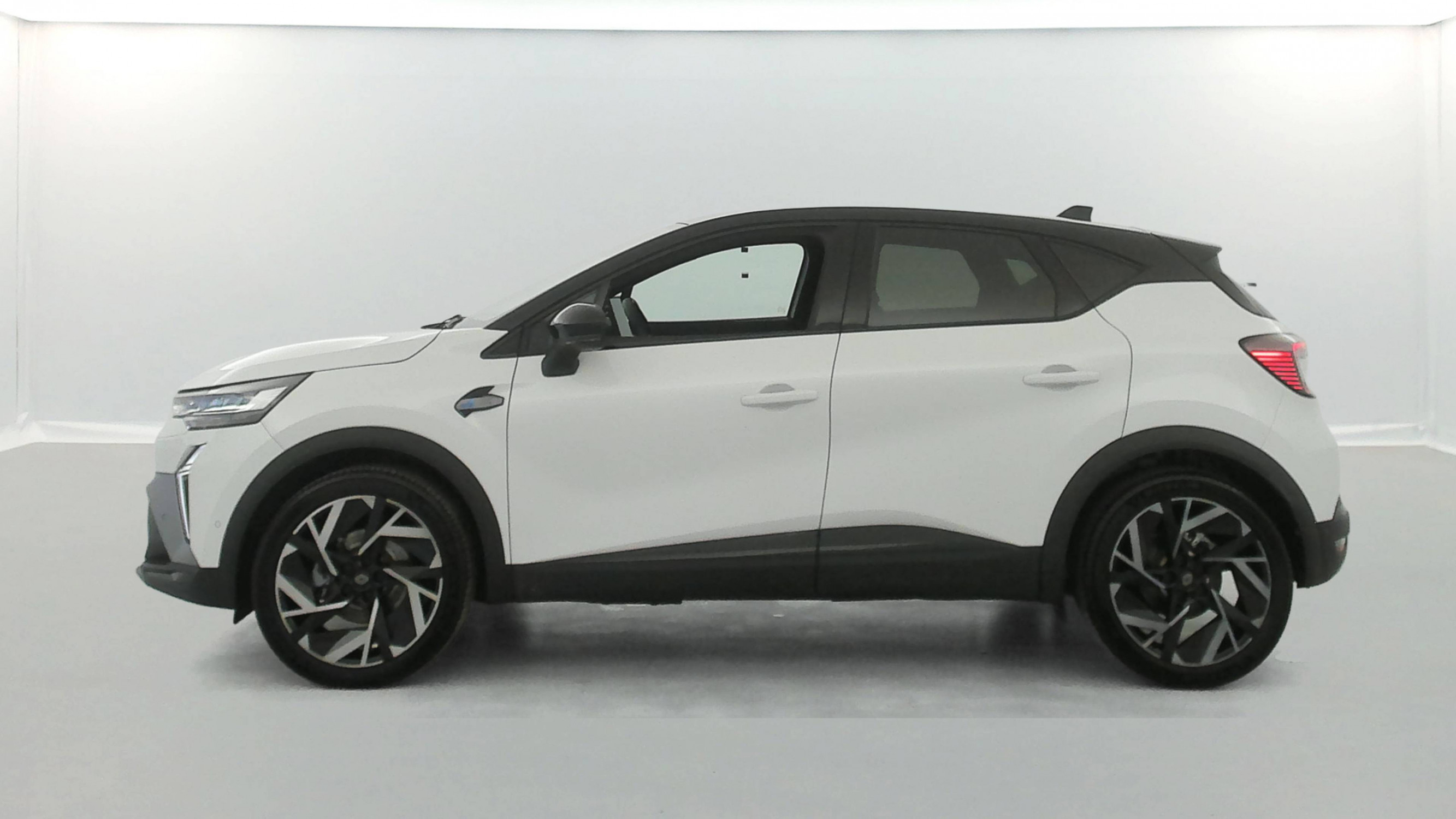 Vente en ligne Renault Captur  E-Tech full hybrid 145 ch au prix de 24 990 €