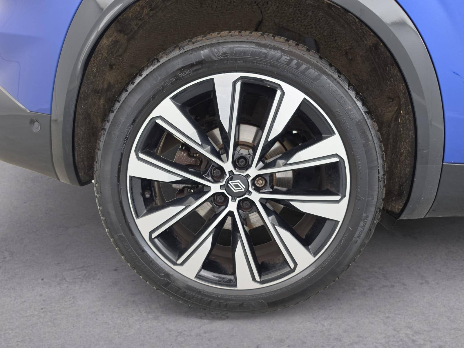 Vente en ligne Renault Austral  E-Tech hybrid 200 au prix de 24 990 €