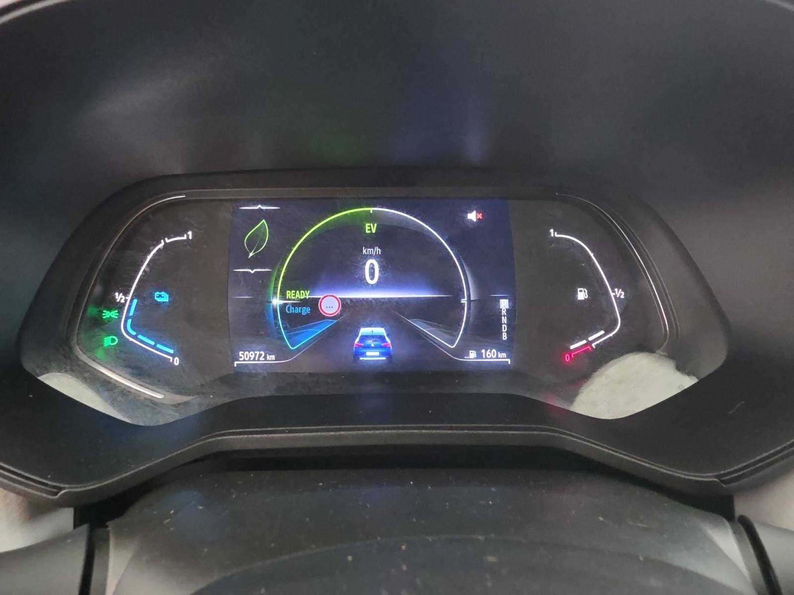 Vente en ligne Renault Clio 5 Clio E-Tech 140 - 21N au prix de 15 490 €