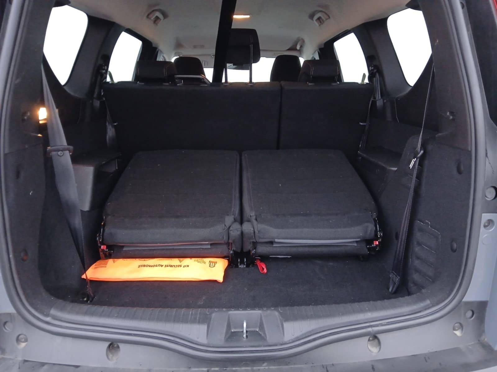 Vente en ligne Dacia Jogger  Hybrid 140 7 places GSR2 au prix de 23 890 €