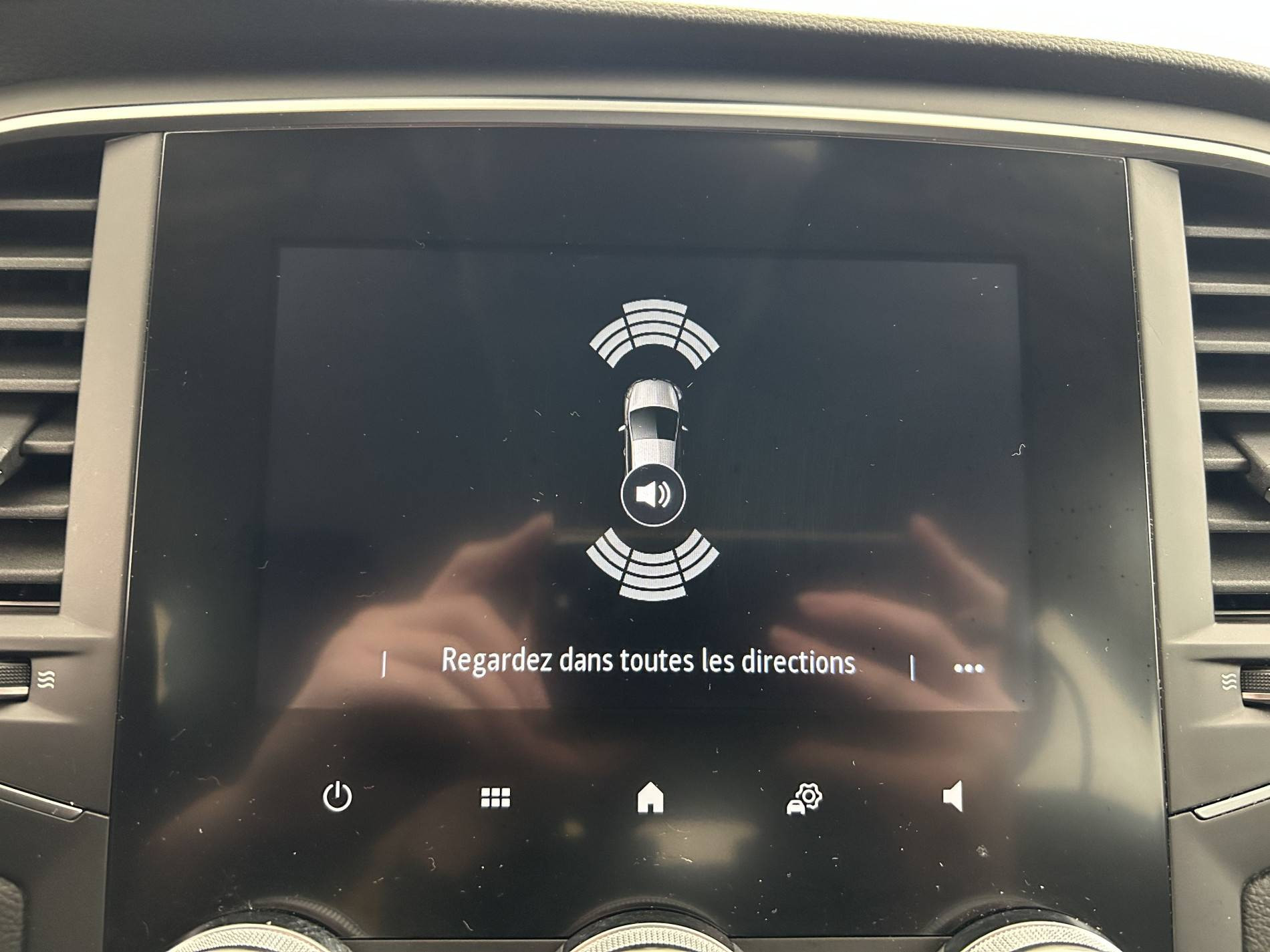 Vente en ligne Renault Megane 4 Estate  Blue dCi 115 au prix de 18 990 €