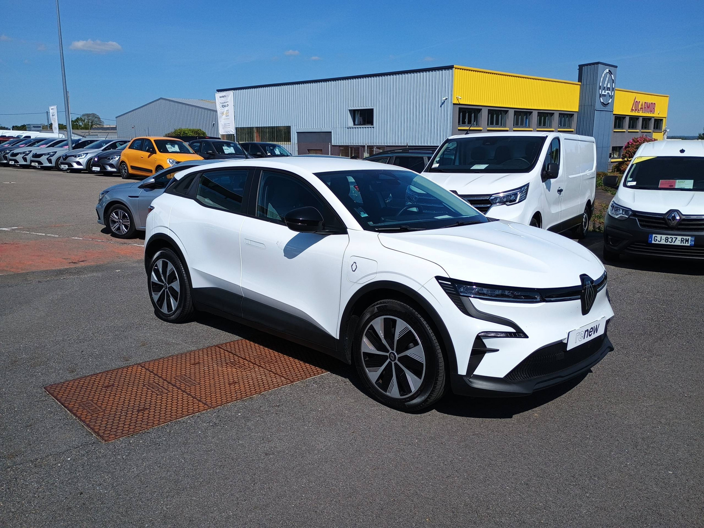Vente en ligne Renault Megane E-Tech  EV60 130ch super charge au prix de 23 190 €