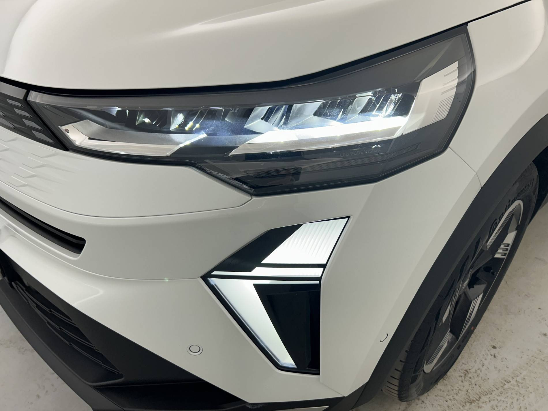 Vente en ligne Renault Symbioz  E-Tech full hybrid 145 au prix de 26 890 €
