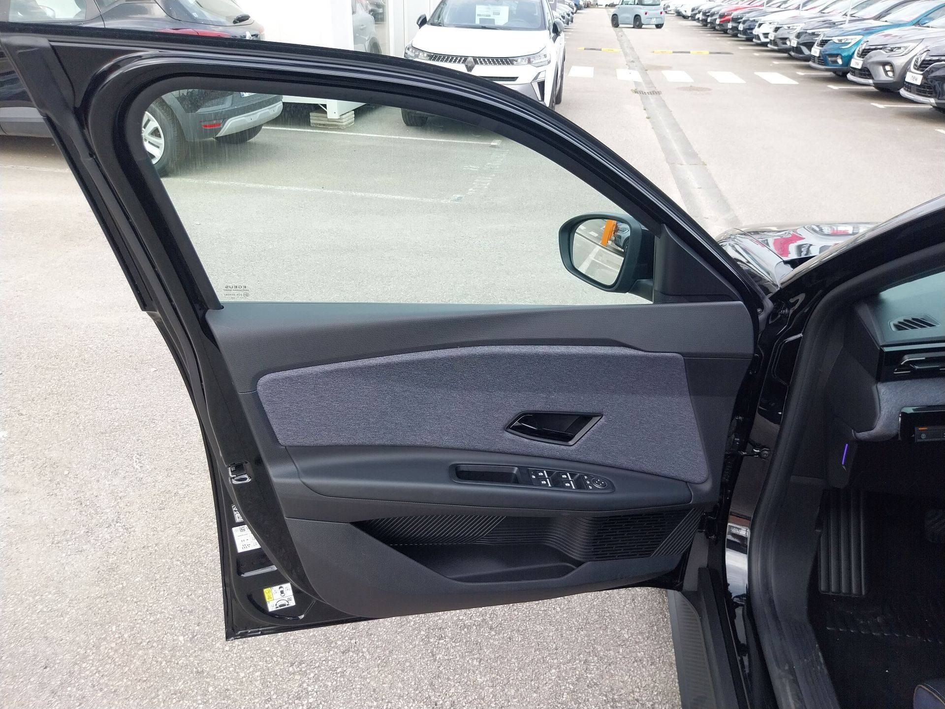 Vente en ligne Renault R5 E-Tech  120 ch autonomie urbaine au prix de 24 900 €