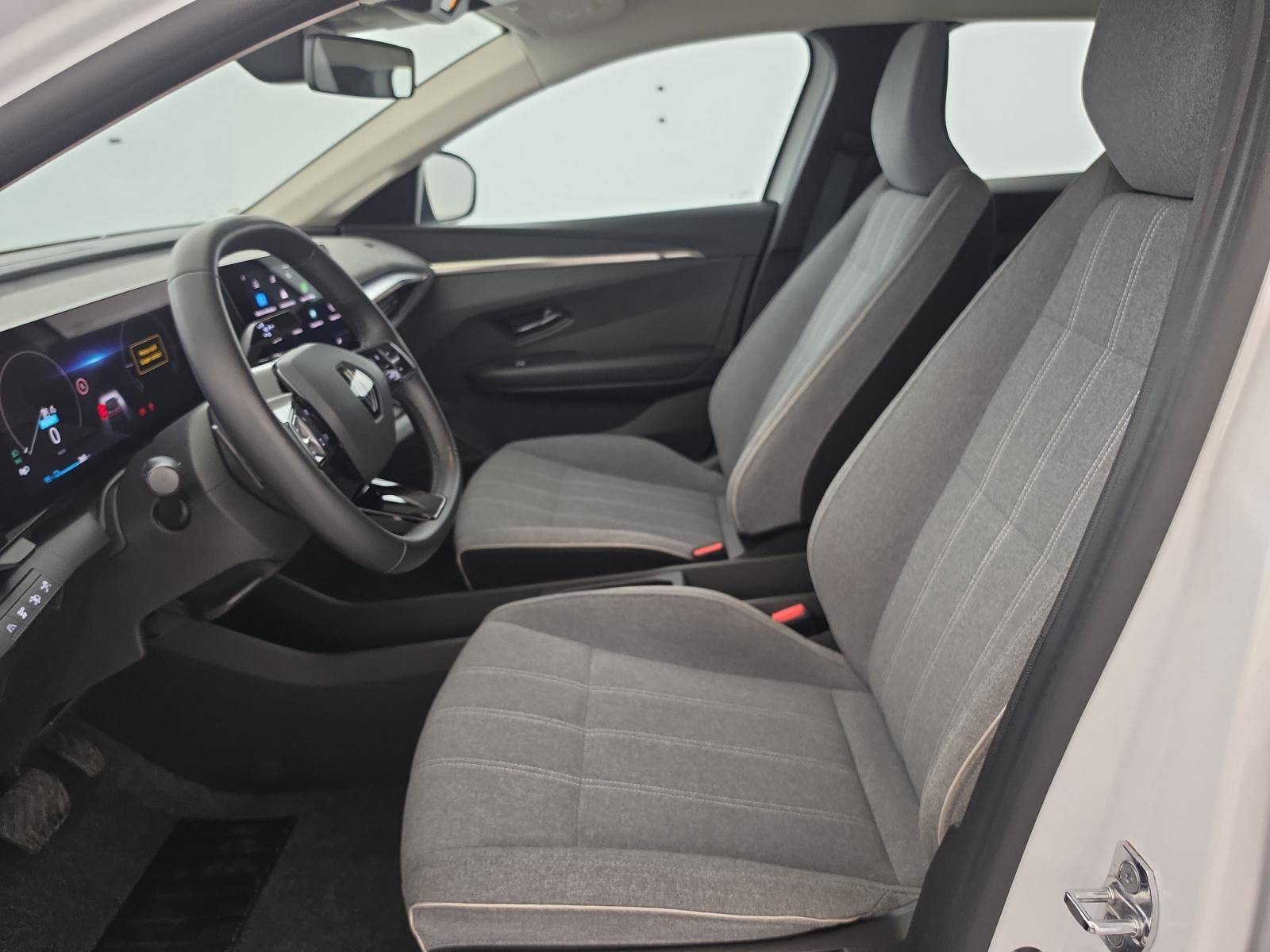 Vente en ligne Renault Megane E-Tech  EV40 130ch standard charge au prix de 20 290 €