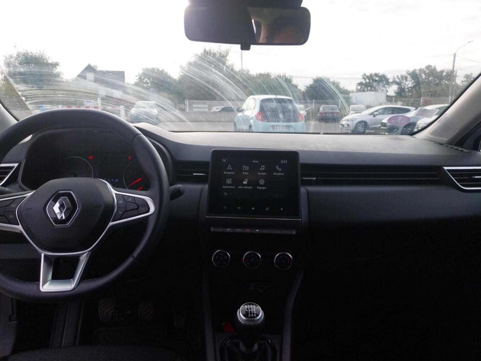 Vente en ligne Renault Clio 5 Clio TCe 90 - 21N au prix de 12 991 €