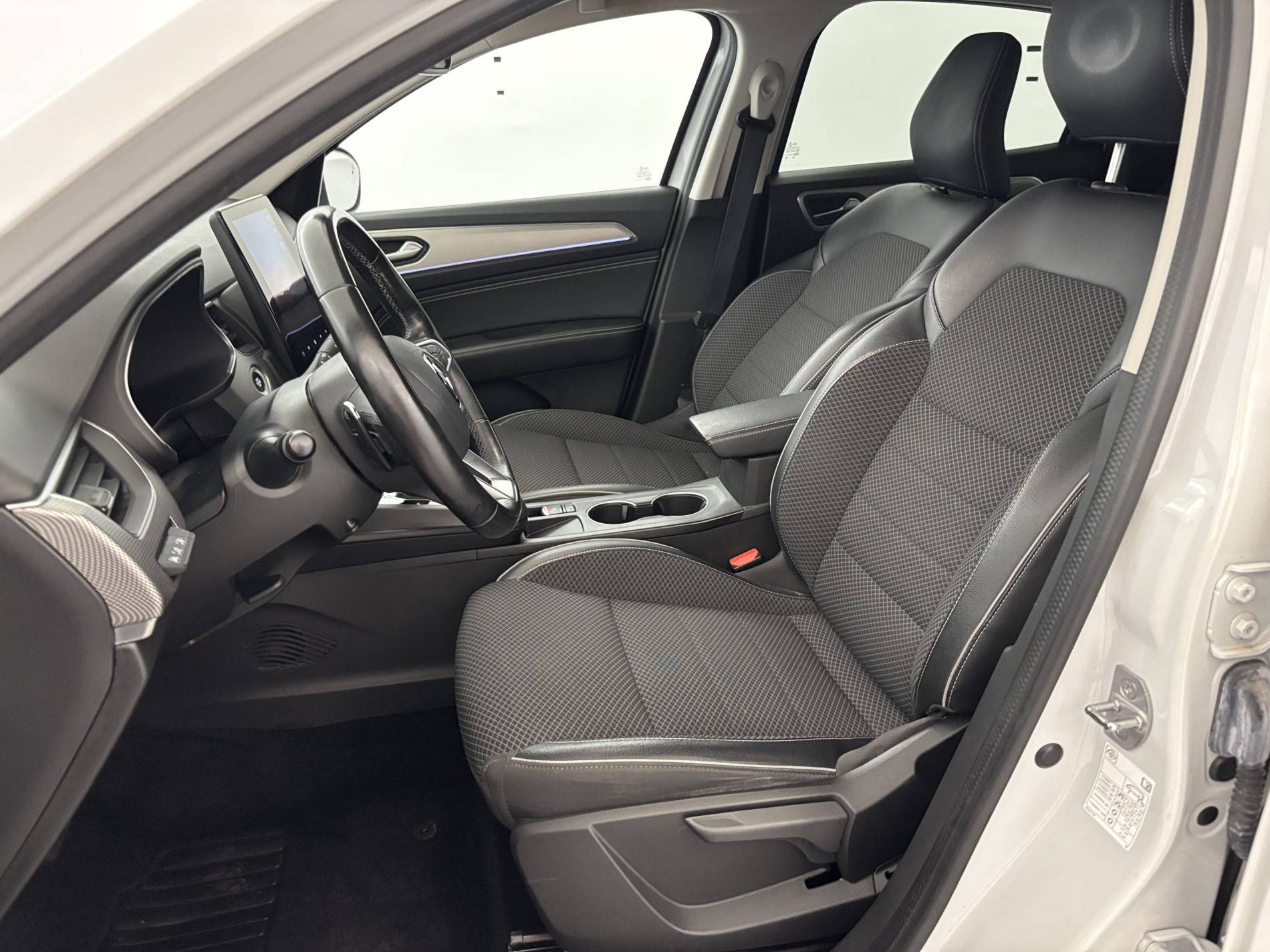 Vente en ligne Renault Arkana  TCe 140 EDC FAP - 21B au prix de 17 990 €