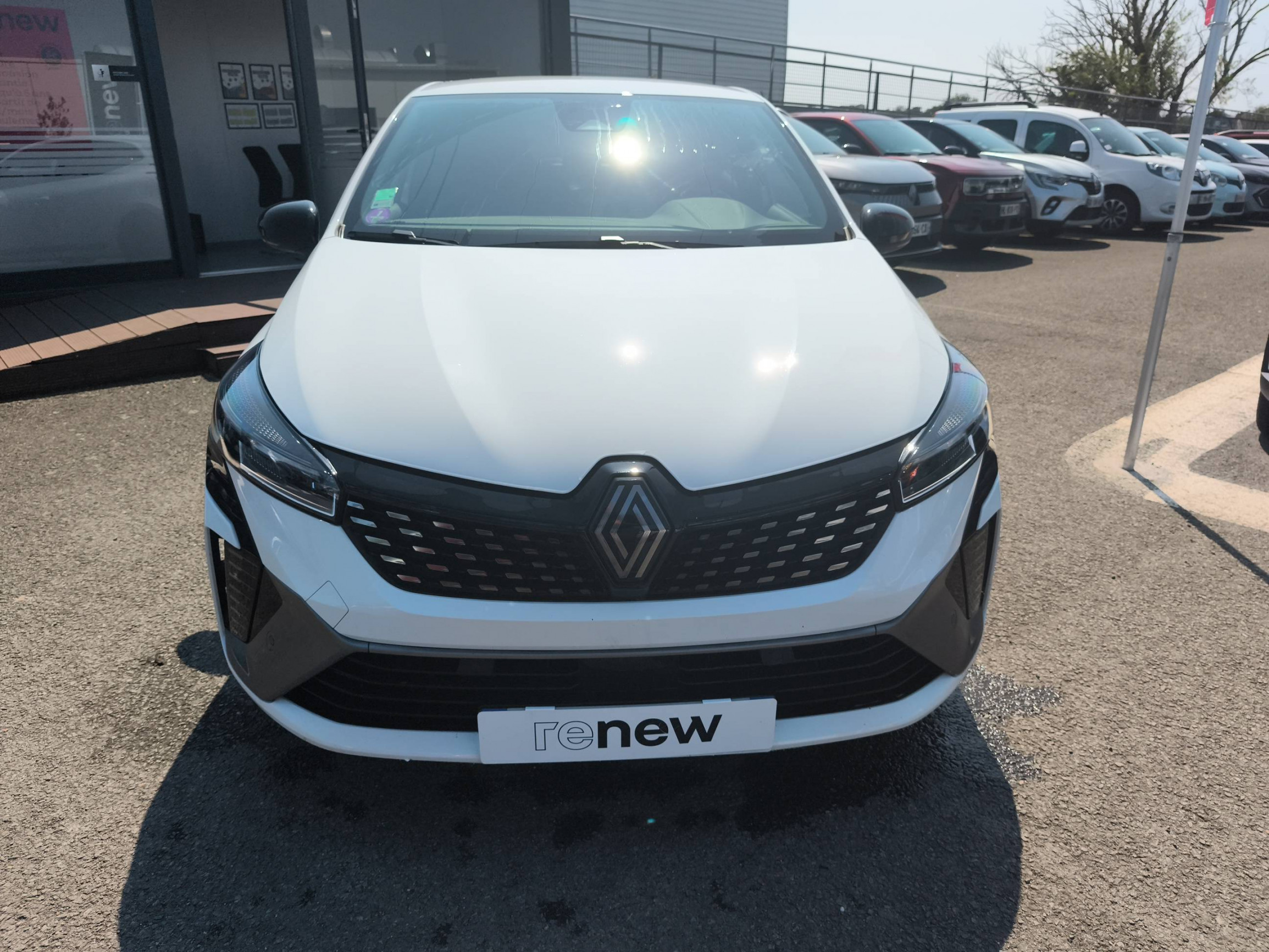 Vente en ligne Renault Clio 5 Clio TCe 90 au prix de 18 490 €