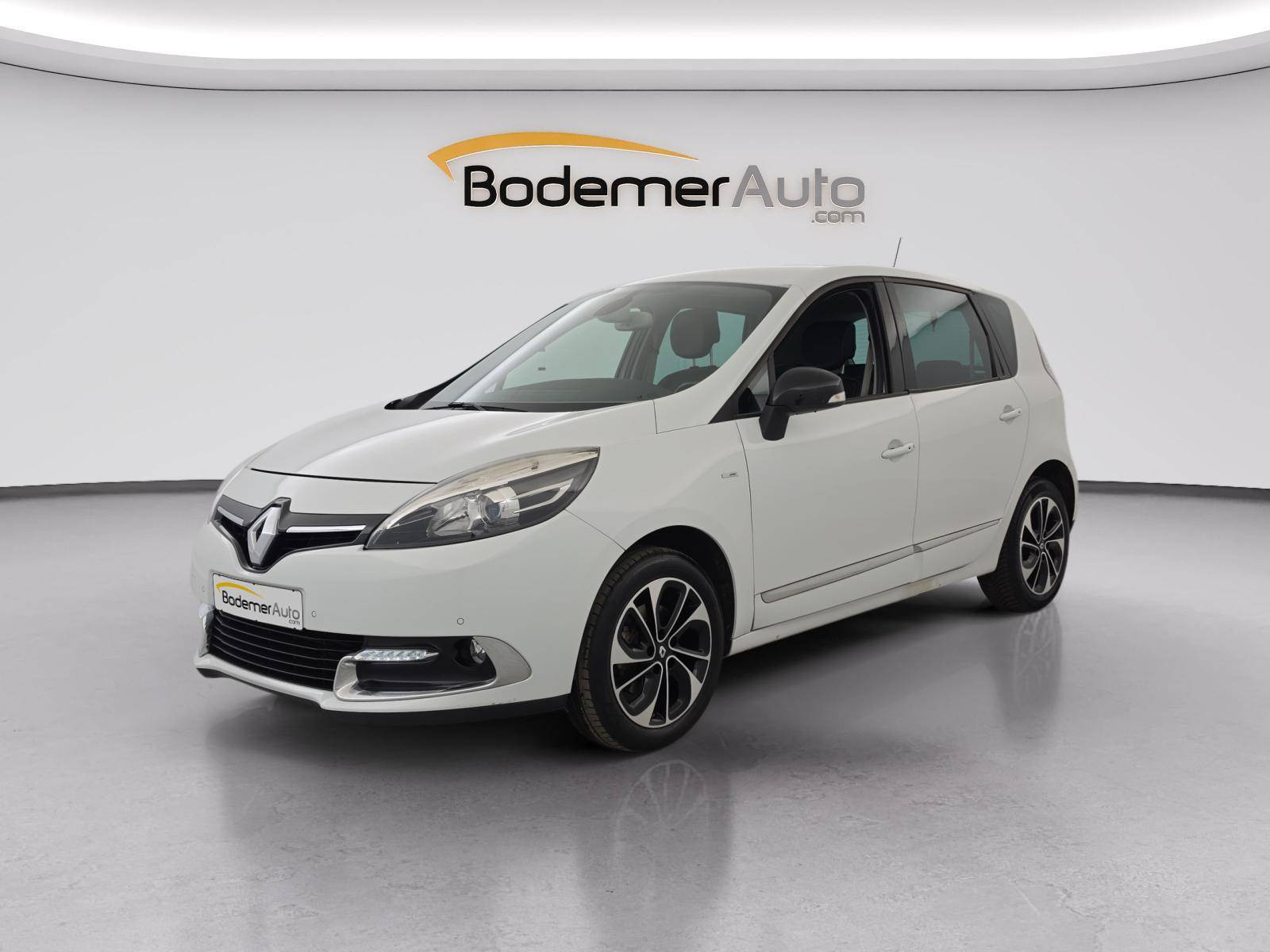 Renault Scenic 3 Scenic dCi 110 occasion de 2016 en vente à Morlaix
