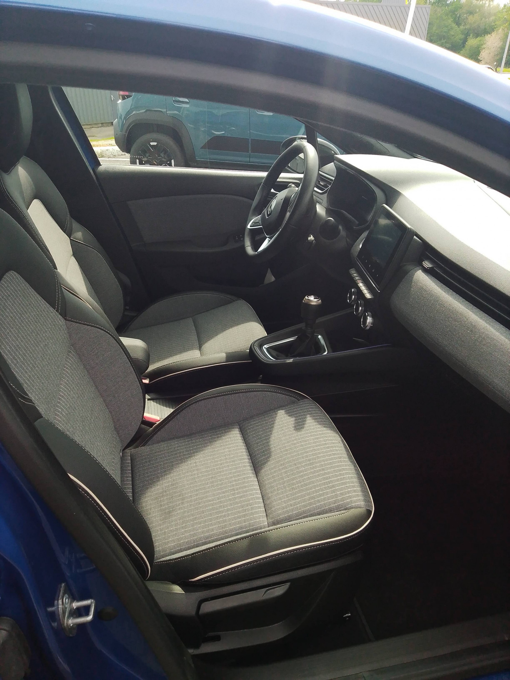 Vente en ligne Renault Clio 5 Clio TCe 90 au prix de 16 990 €