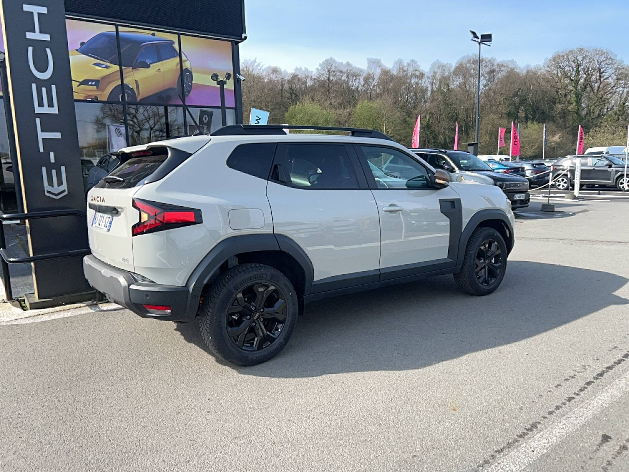 Vente en ligne Dacia Duster  Hybrid-G 150 4x4 au prix de 32 600 €