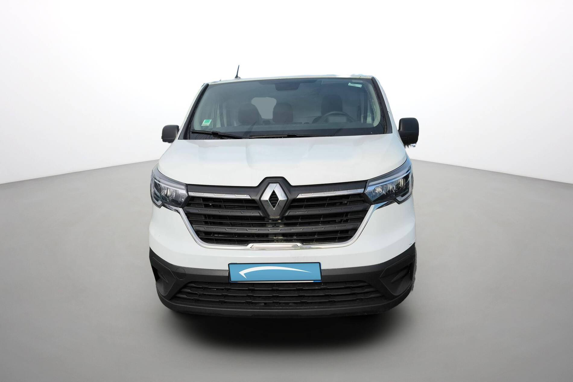 Vente en ligne Renault Trafic 3 Fourgon TRAFIC FGN L2H1 3000 KG BLUE DCI 130 au prix de 22 990 €