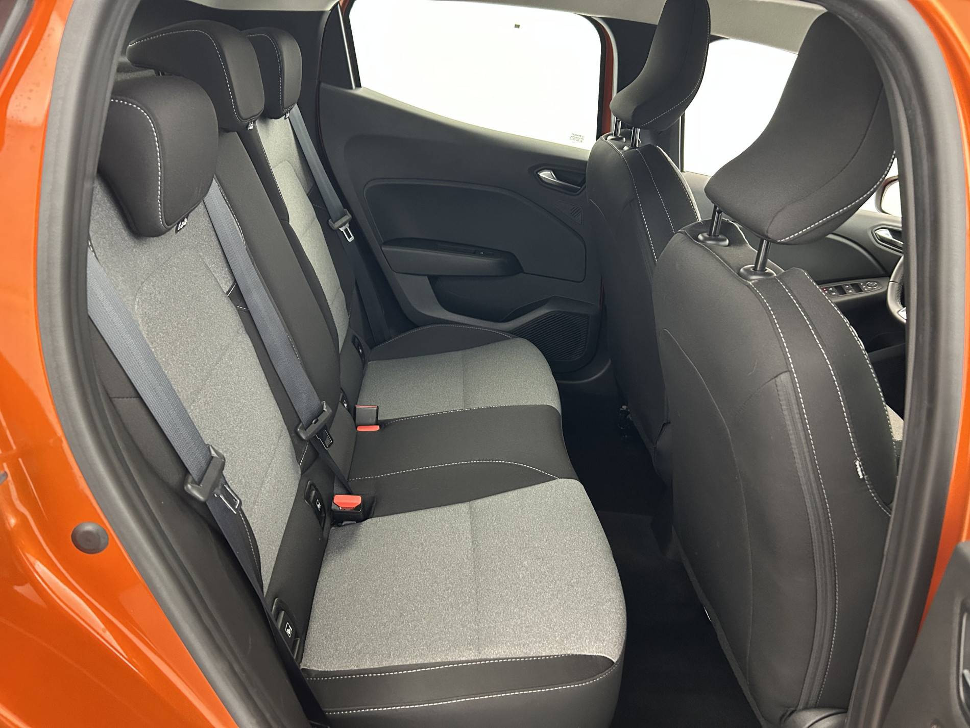 Vente en ligne Renault Clio 5 Clio TCe 100 GPL au prix de 14 390 €