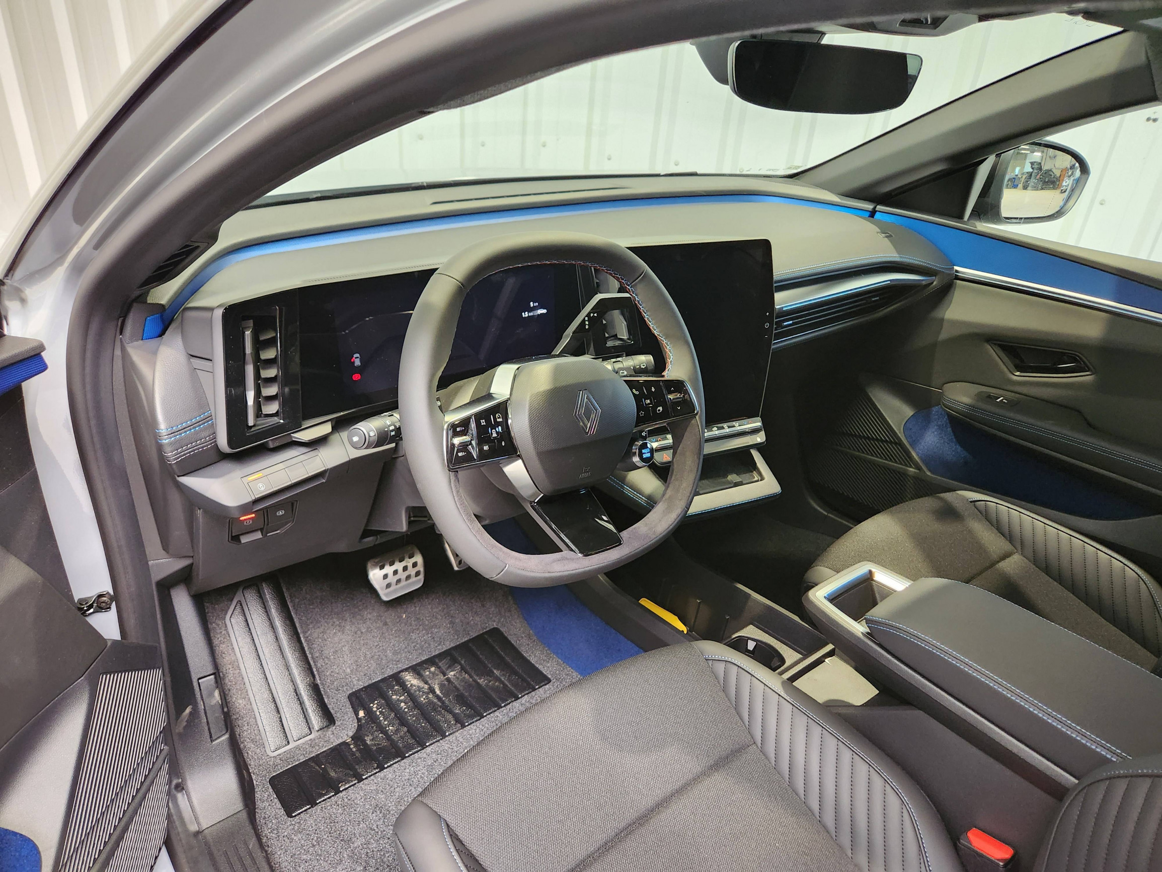 Vente en ligne Renault Megane E-Tech  220 ch autonomie confort au prix de 38 490 €