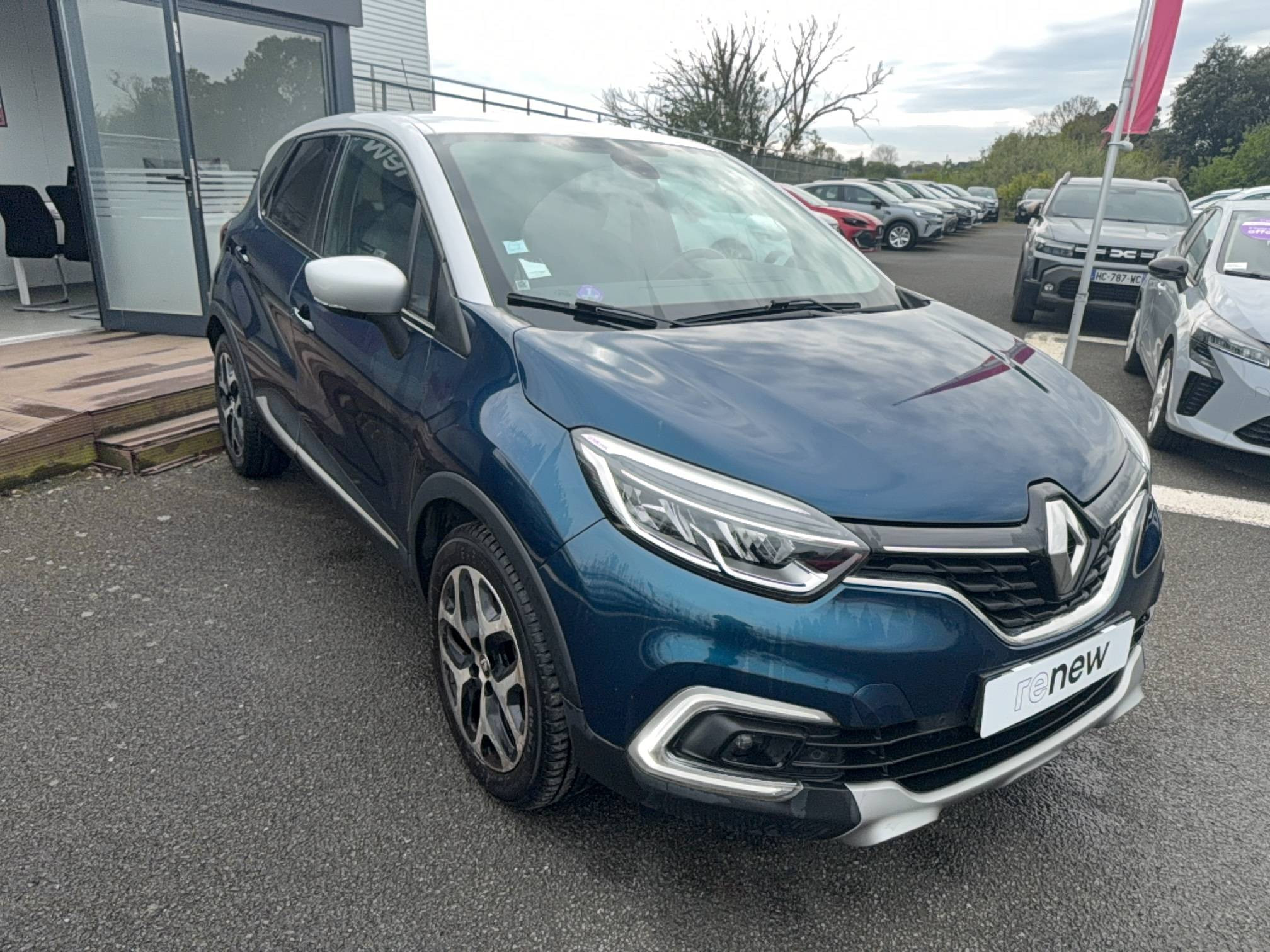 Vente en ligne Renault Captur Captur TCe 120 Energy EDC Intens au prix de 12 990 €