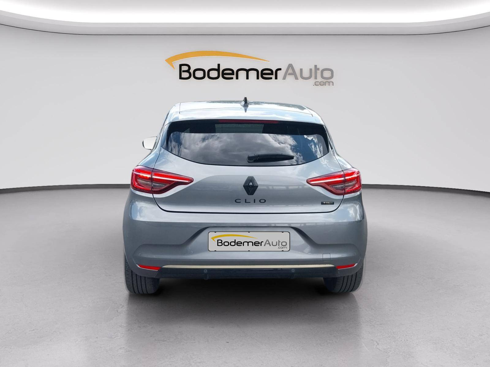 Vente en ligne Renault Clio 5 Clio E-Tech full hybrid 145 au prix de 19 990 €