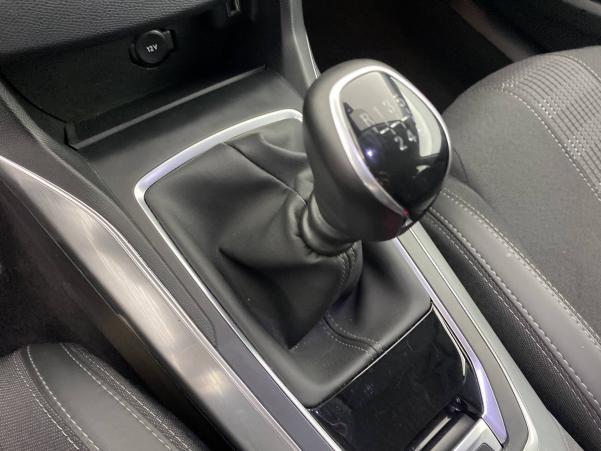 Vente en ligne Peugeot 308 SW  BlueHDi 130ch S&S BVM6 au prix de 21 890 €