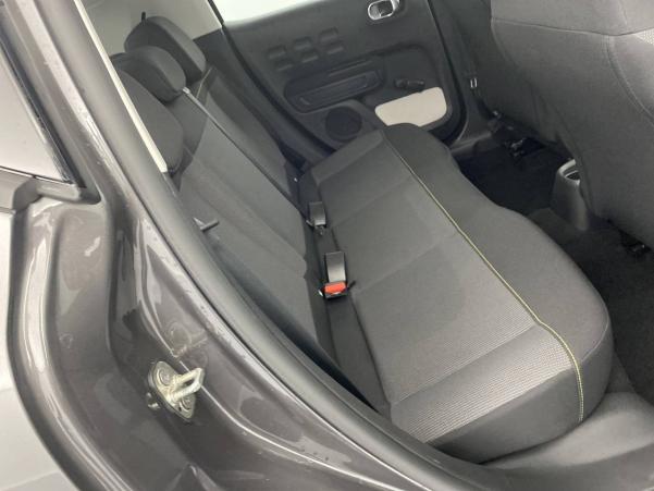 Vente en ligne Citroën C3  PureTech 110 S&S EAT6 au prix de 16 590 €