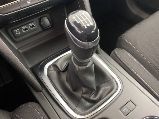 Vente en ligne Renault Megane 4 Estate Mégane IV Estate Blue dCi 115 au prix de 20 590 €