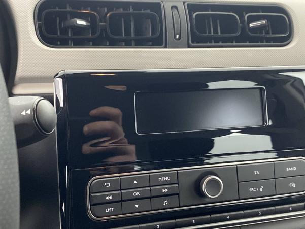Vente en ligne Citroën C3 Business C3 PureTech 82 S&S BVM5 au prix de 13 990 €