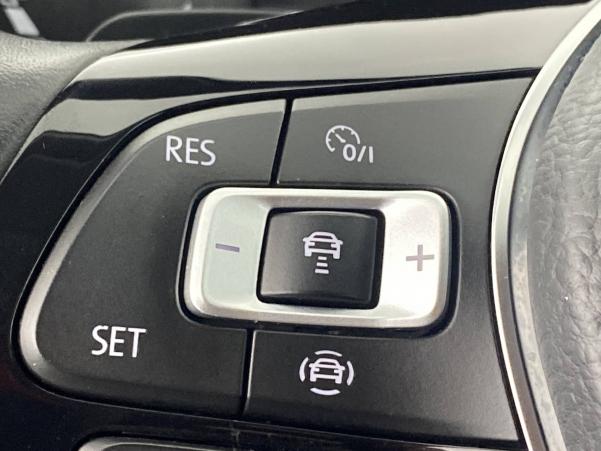 Vente en ligne Volkswagen Tiguan  2.0 TDI 150 DSG7 au prix de 27 990 €