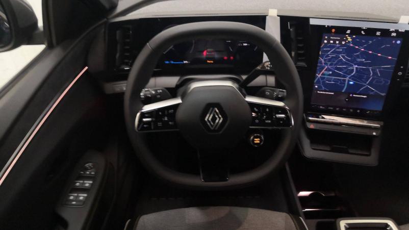 Vente en ligne Renault Megane E-Tech Megane V EV60 220 ch super charge au prix de 42 990 €