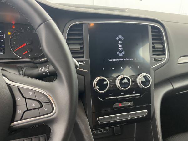 Vente en ligne Renault Megane 4 Mégane IV Berline Blue dCi 115 - 21B au prix de 18 790 €