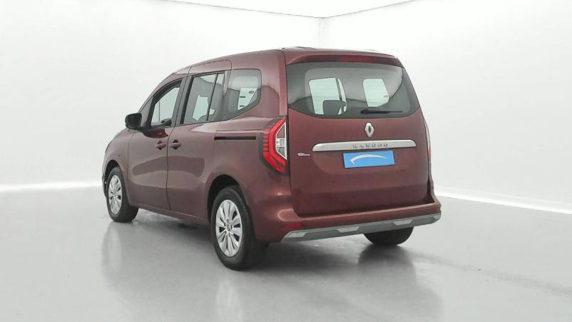 Vente en ligne Renault Kangoo  Blue dCi 95 au prix de 21 990 €