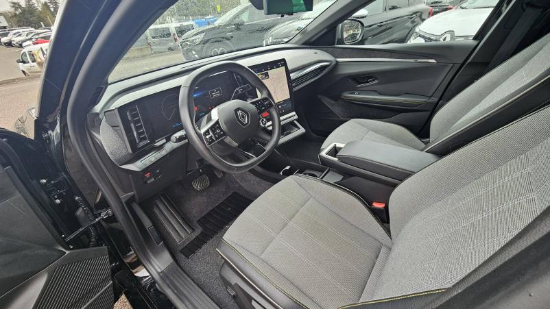 Vente en ligne Renault Megane E-Tech  EV60 220 ch super charge au prix de 31 690 €