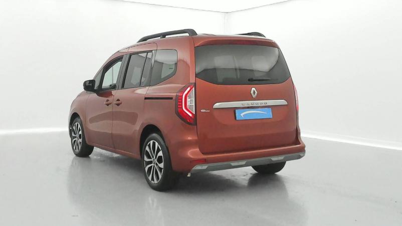 Vente en ligne Renault Kangoo  Blue dCi 95 au prix de 21 900 €