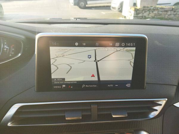 Vente en ligne Peugeot 5008 5008 1.6 BlueHDi 120ch S&S EAT6 au prix de 22 990 €
