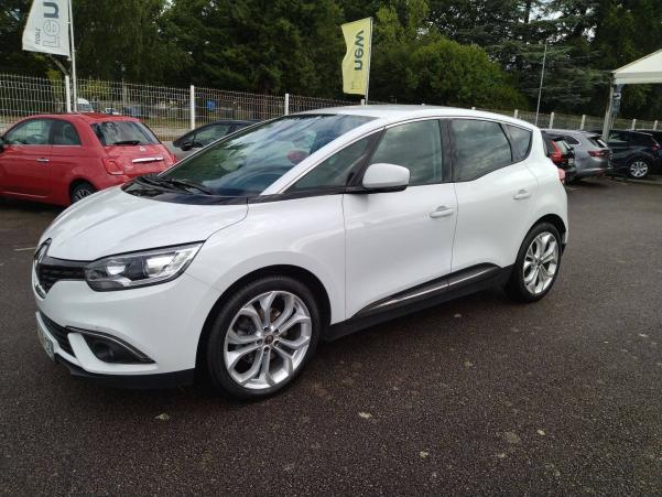 Vente en ligne Renault Scenic 4 Scenic Blue dCi 120 au prix de 16 490 €