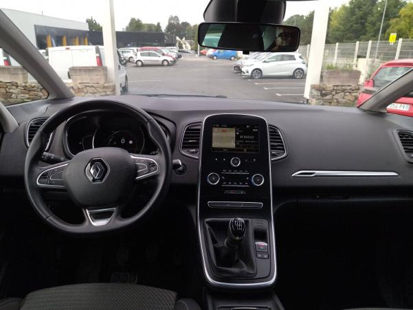 Vente en ligne Renault Scenic 4 Scenic Blue dCi 120 au prix de 16 490 €