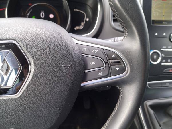 Vente en ligne Renault Scenic 4 Scenic Blue dCi 120 au prix de 16 490 €
