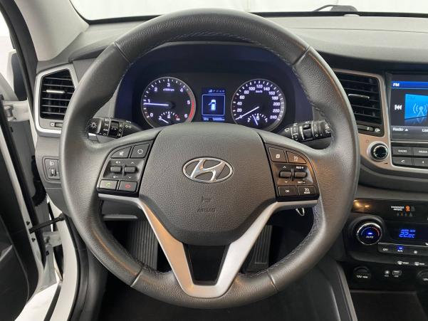 Vente en ligne Hyundai Tucson Tucson 1.7 CRDi 115 2WD au prix de 16 490 €