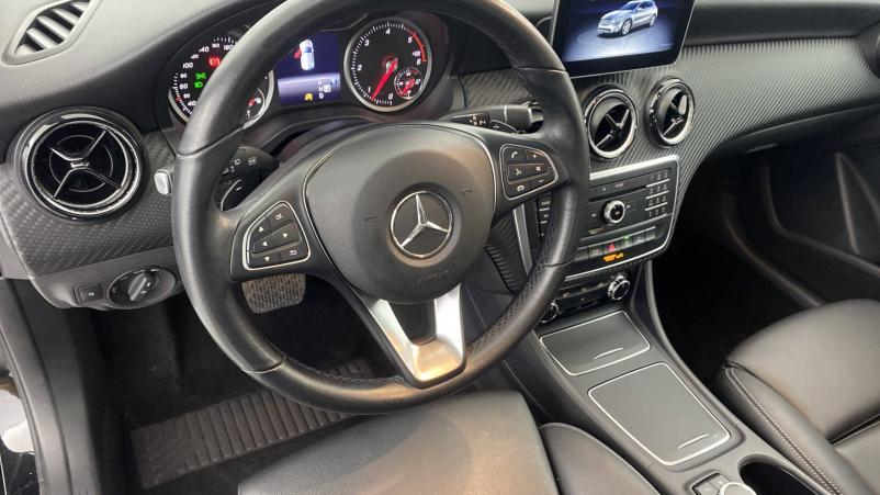 Vente en ligne Mercedes GLA  200 d 7-G DCT au prix de 25 900 €