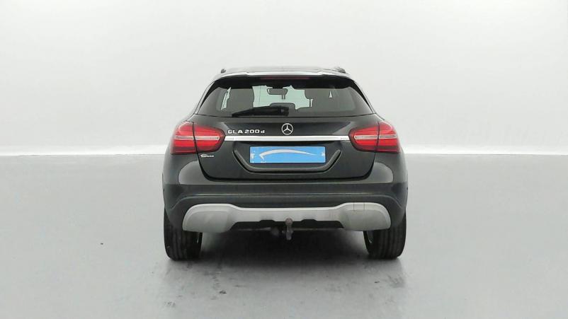 Vente en ligne Mercedes GLA  200 d 7-G DCT au prix de 25 900 €