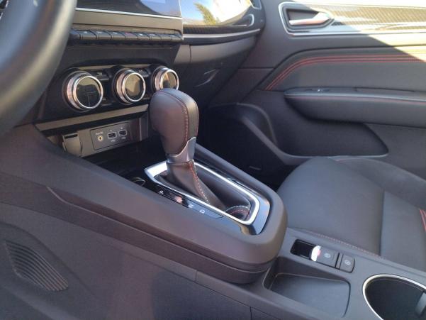 Vente en ligne Renault Arkana  TCe 160 EDC FAP - 21B au prix de 31 900 €