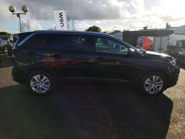 Vente en ligne Peugeot 5008 5008 1.6 BlueHDi 120ch S&S EAT6 au prix de 22 990 €