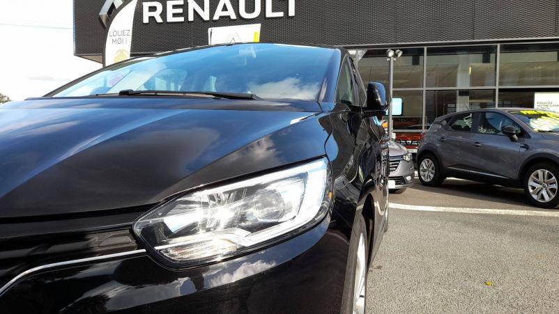 Vente en ligne Renault Grand Scenic 4 Grand Scenic Blue dCi 120 au prix de 17 490 €