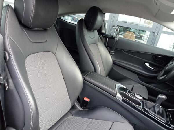 Vente en ligne Mercedes Classe C Classe C Coupé 220 d au prix de 27 950 €