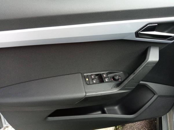 Vente en ligne Seat Arona  1.0 TSI 110 ch Start/Stop DSG7 au prix de 24 990 €