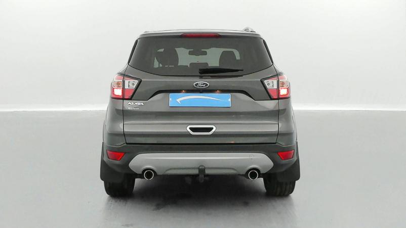 Vente en ligne Ford Kuga  1.5 TDCi 120 S&S 4x2 Powershift au prix de 17 990 €